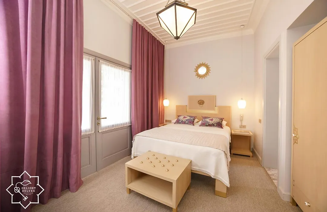 Delight Deluxe Hotel-1
