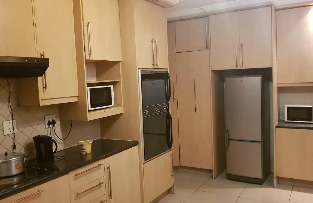 Gfk Eastgate Guest House-1