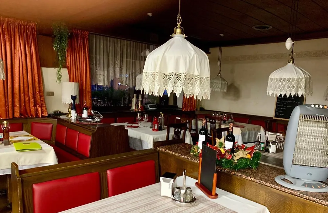 B&B Hotel Dolomiti-1
