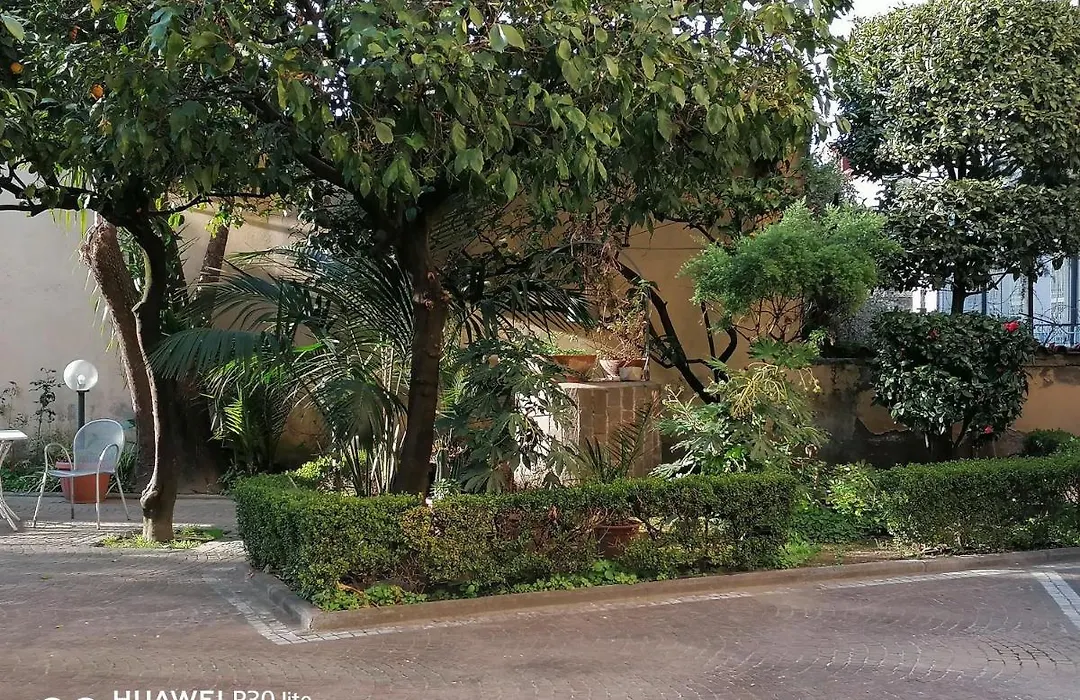 Hotel Giardino Degli Aranci-1