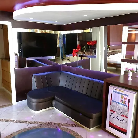 A2 Suites - Hotel E Motel-2
