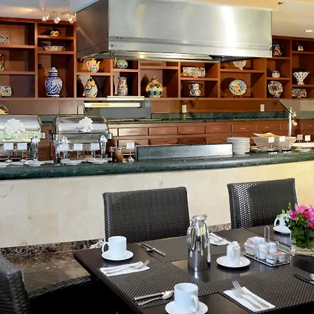 Courtyard By Marriott Cancun Airport-3