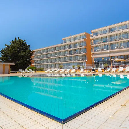 Arena Hotel Holiday-3