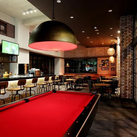 Mahogany Hotel-3