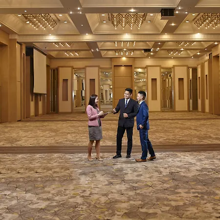 Quest Plus Conference Center, Clark-2