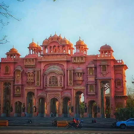 Click Hotel Jaipur, Raja Park-2