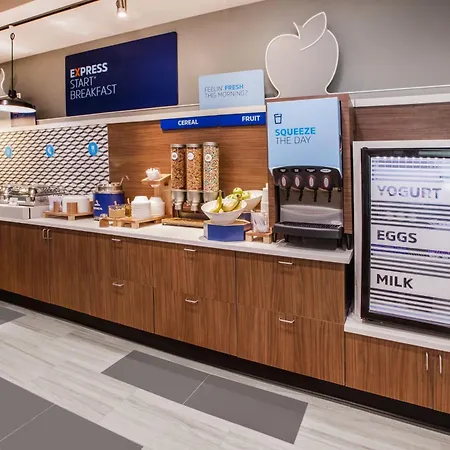 Holiday Inn Express & Suites North Platte By Ihg-3