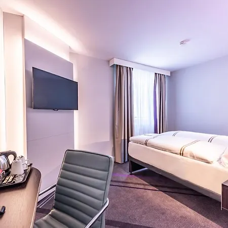 Premier Inn Nürnberg City Nordost-2