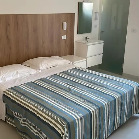 Hotel Rosa-3