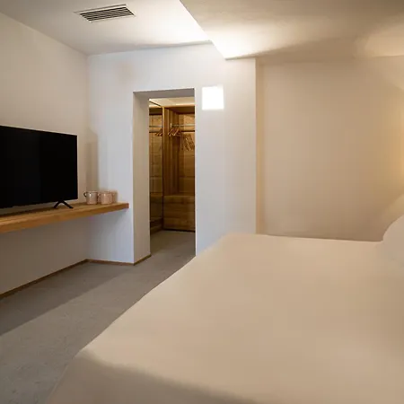 Praia Art Resort - Small Luxury Hotels Of The World (Adults Only)-3