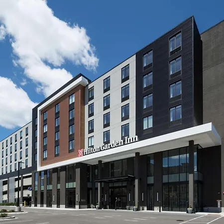 Hilton Garden Inn Madison Downtown, Wi-2
