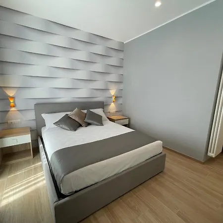 Martini Suite 2 Bari-2