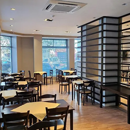 Hotel Novi-3