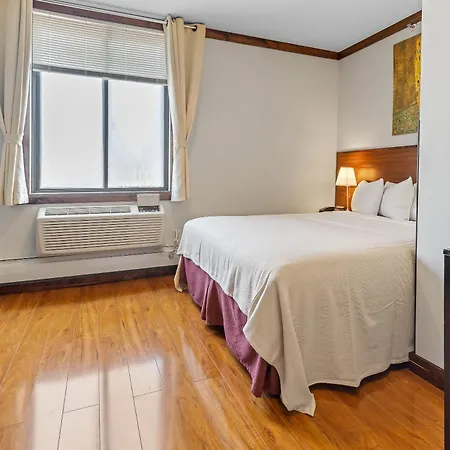 LIC Hotel-3