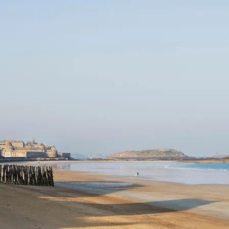 Escale Oceania Saint Malo-3