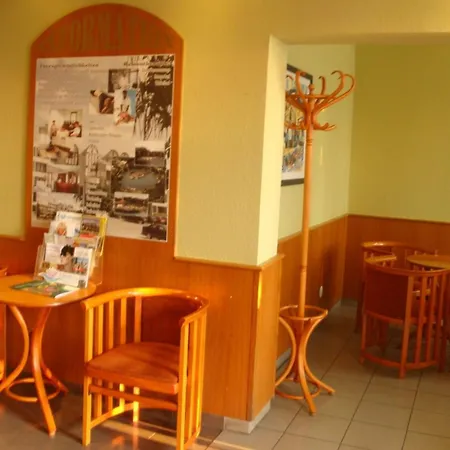 Hotel Napsugar-2