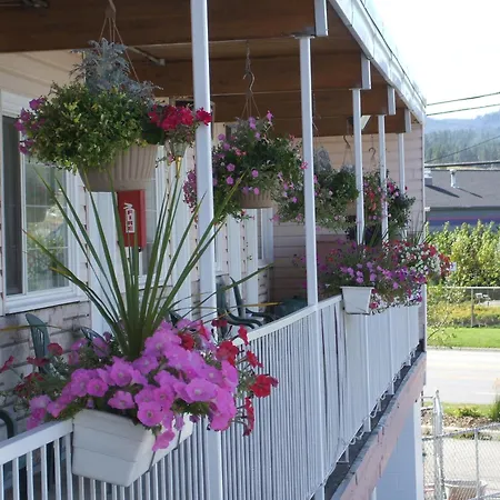 Travellers Motel-2