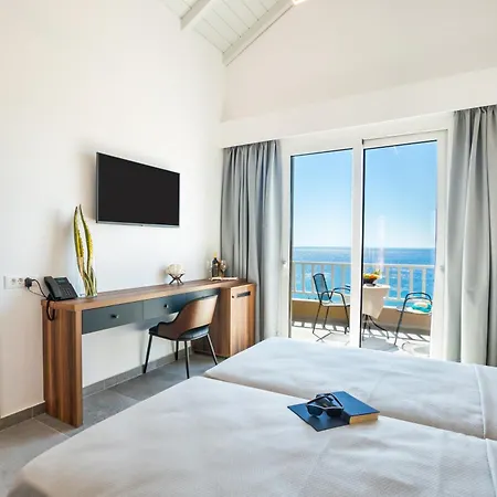 Apolis Beachscape Hotel-3