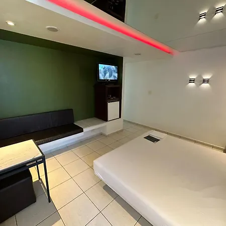 Nop'S Motel-2