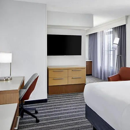 Courtyard By Marriott Nashville Downtown-2
