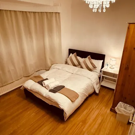 Ever United Guest House-2