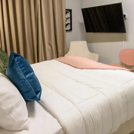 Hotel Hola Medellin-2