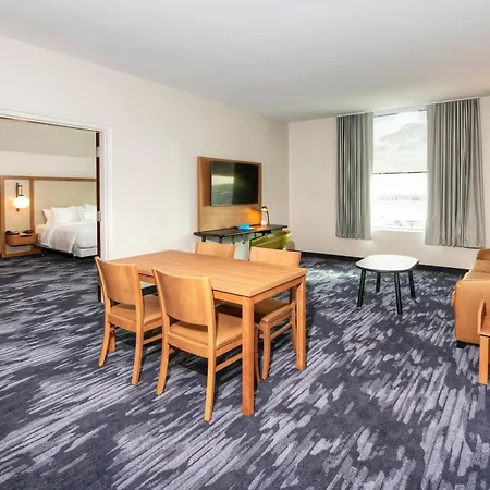 Fairfield Inn & Suites By Marriott Ottawa Airport-2