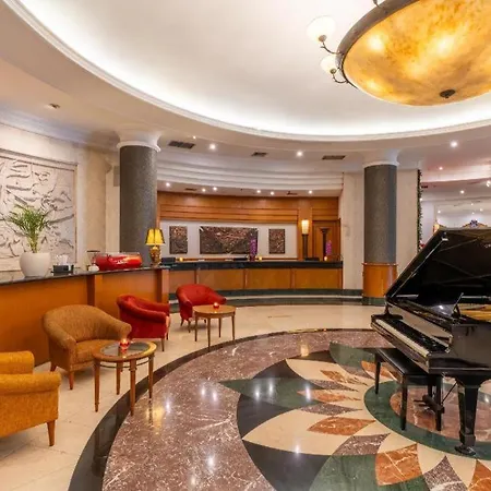 Artotel Suites Aquila Bandung-2