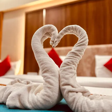 Hotel Sahar International-2