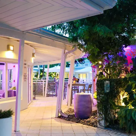 Orchid Key Inn - Adults Only-2