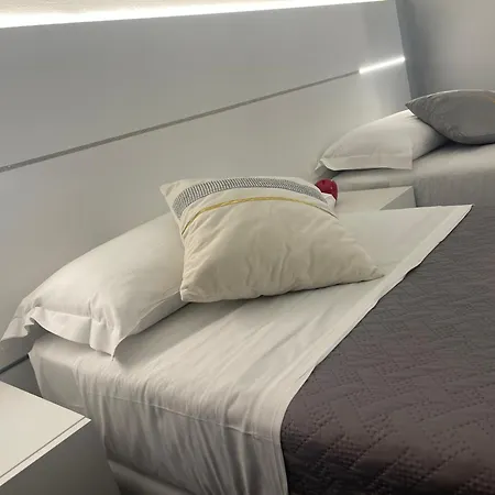 Hotel Scarlet-3