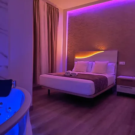 Paradise Suites Madrid-3