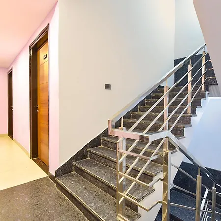 Fabhotel Pink Cozzy-3