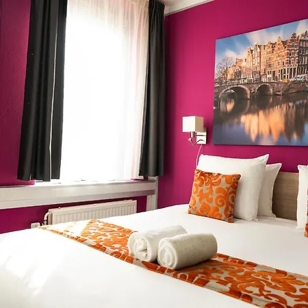 Amsterdam Teleport Hotel - Free Parking-3