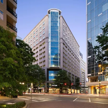 Courtyard Charlotte City Center-3