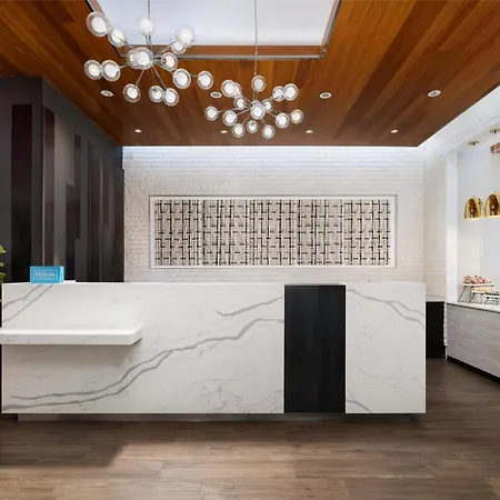 Hilton Garden Inn New York - Times Square Central-3