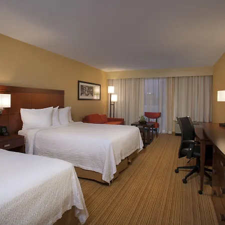 Courtyard By Marriott Orlando Downtown-3
