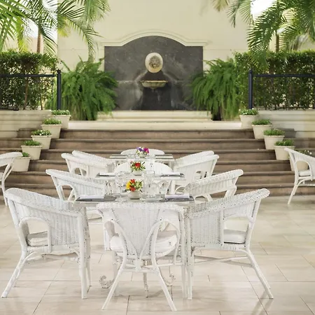 Loi Suites Recoleta Hotel-3