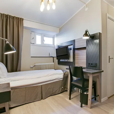 First Hotel Brommaplan-2