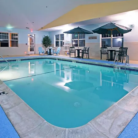 Country Inn & Suites By Radisson, Lansing, Mi-3