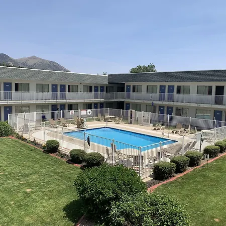 Motel 6-Flagstaff, Az - Butler-2