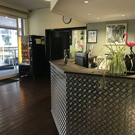 Miami Hotel Melbourne-3