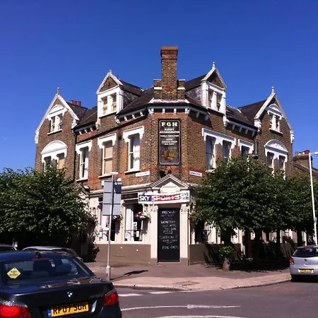 Forest Gate Hotel - Free Parking Limited Spaces-2