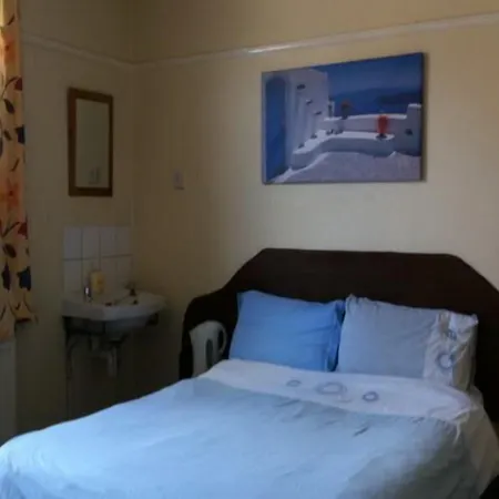Wanstead Hotel-2