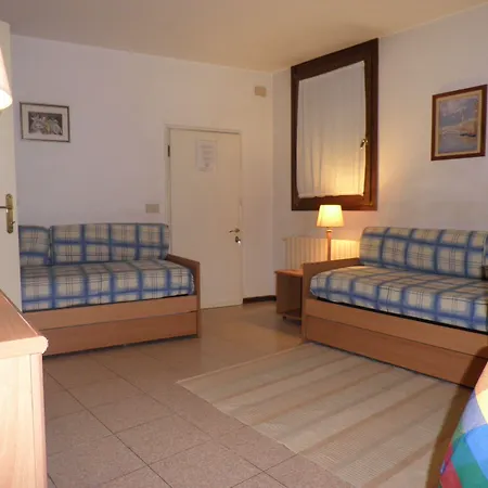 Al Campaniel Bed And Breakfast-2