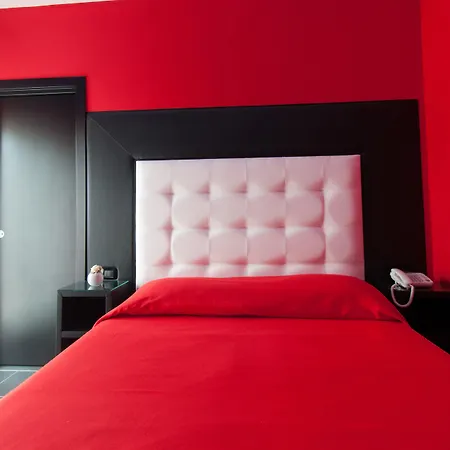 Fly Boutique Hotel-3