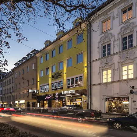 Basic Hotel Innsbruck-3