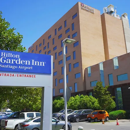 Hilton Garden Inn Santiago Airport-3