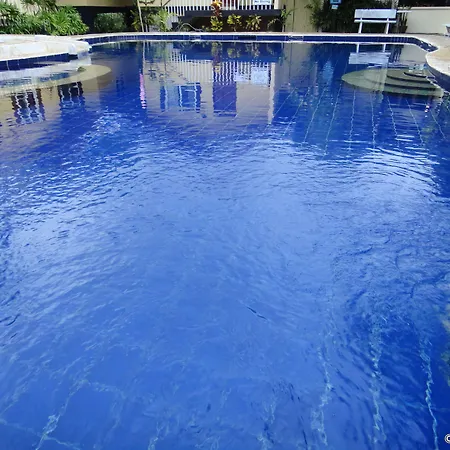 Blue Lagoon Inn & Suites-3