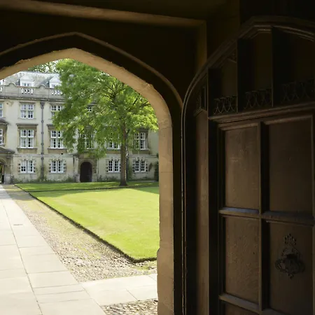 Christ'S College Cambridge-3